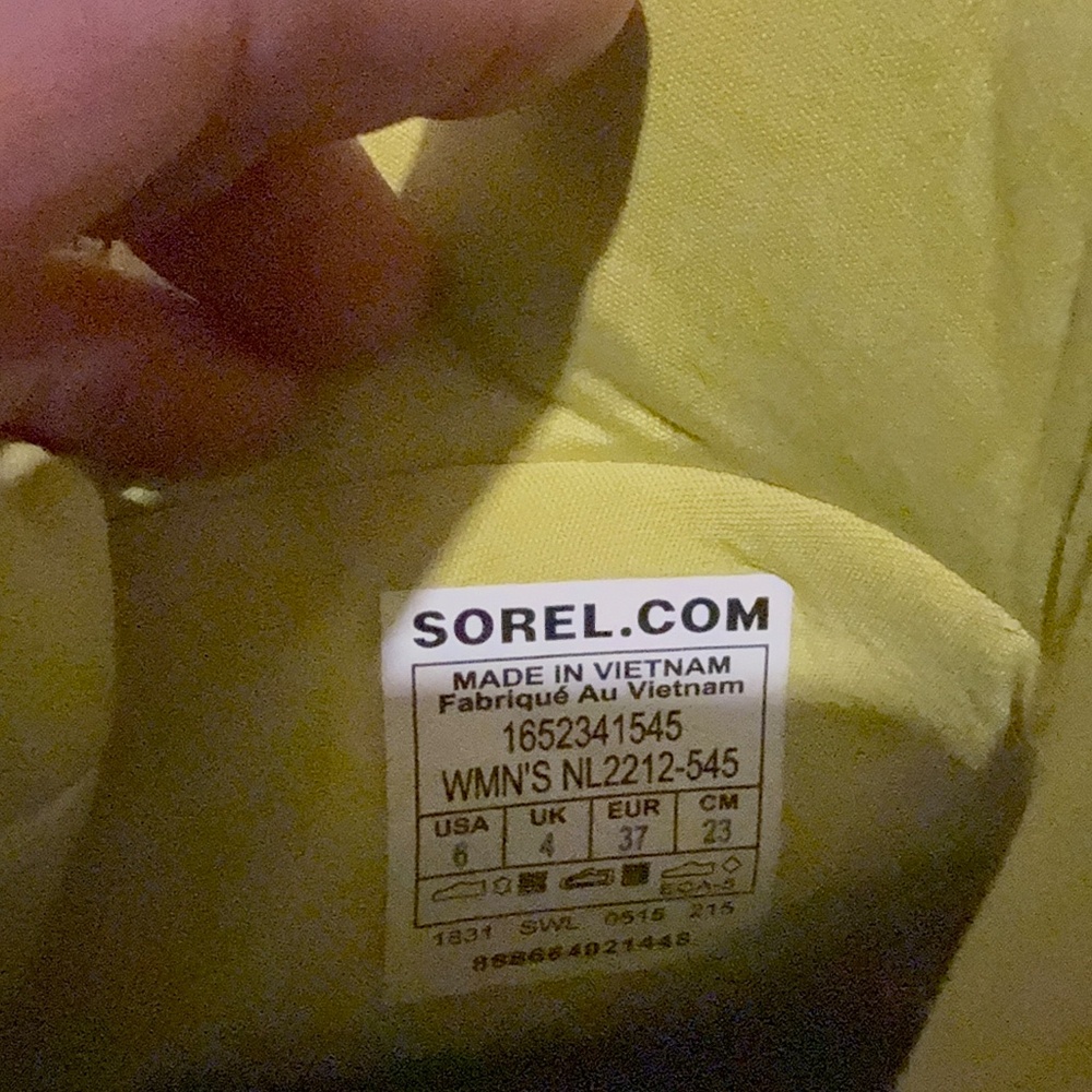 Sorel Boots - Picture 4 of 4
